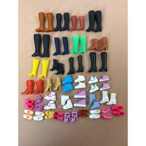 Mixed Lot Vintage Barbie Boots Retro Plastic Shoes Skipper Heels Flats 34 Pairs